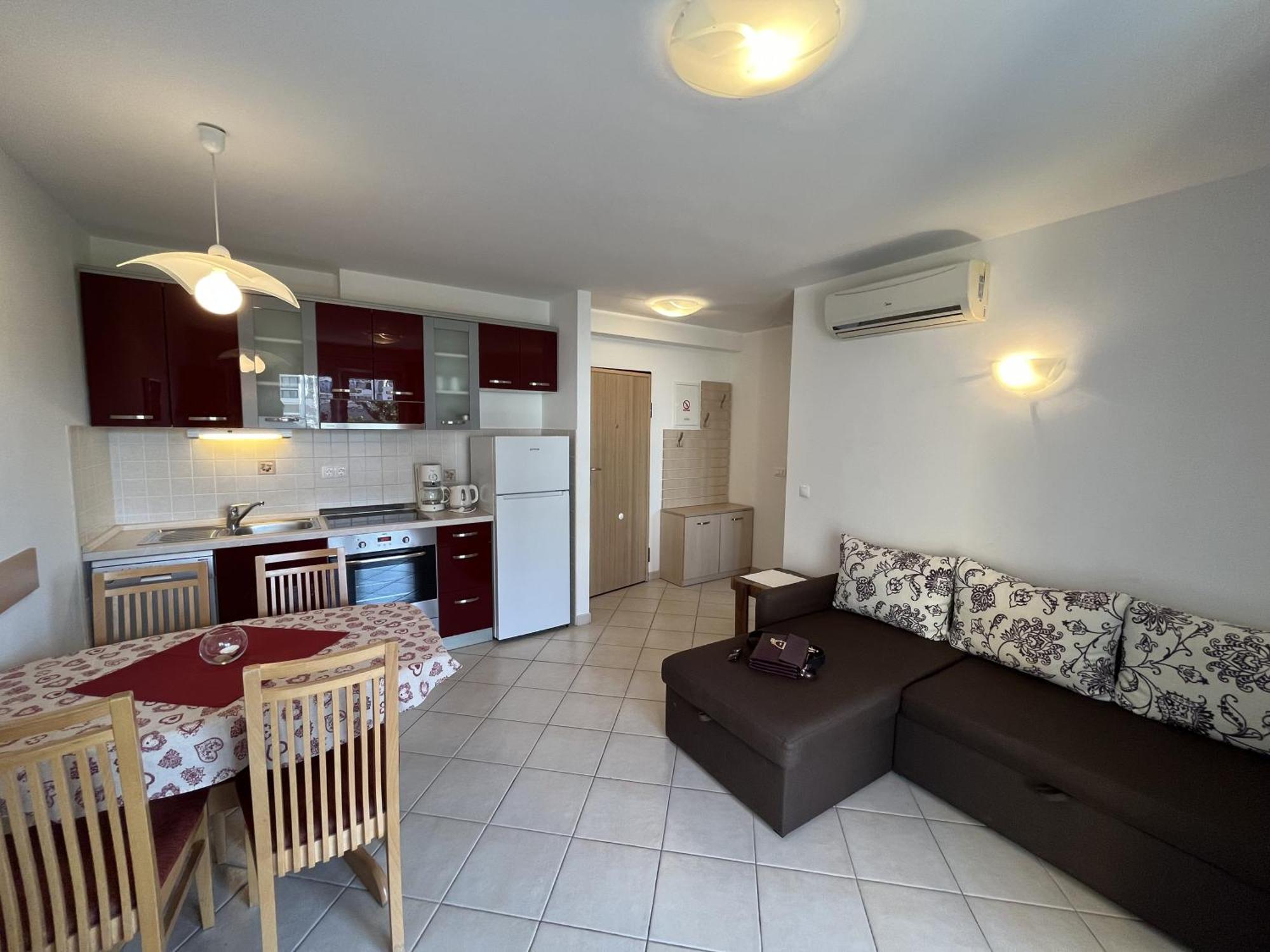 Apartments Diana Makarska Bagian luar foto