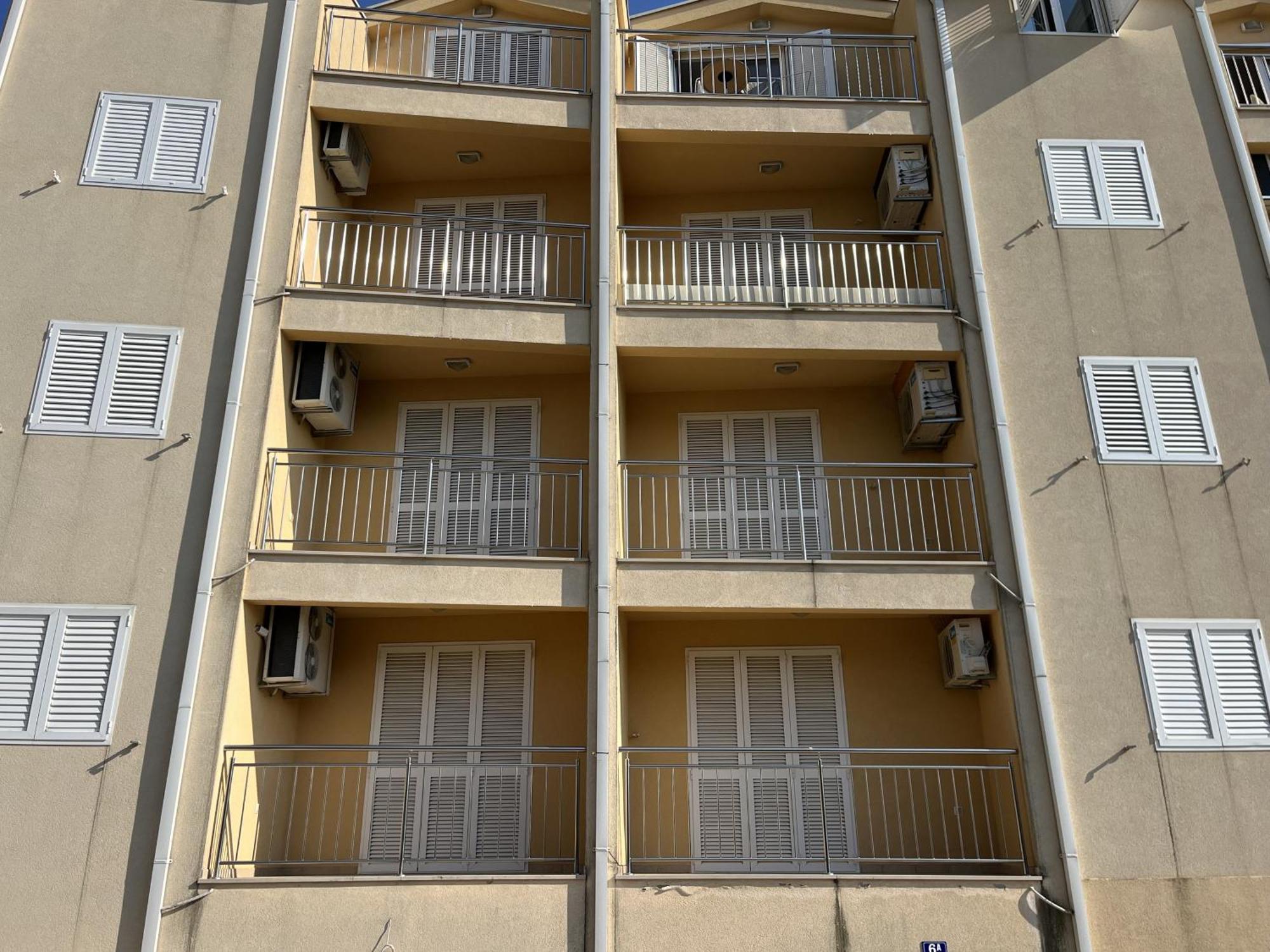 Apartments Diana Makarska Bagian luar foto