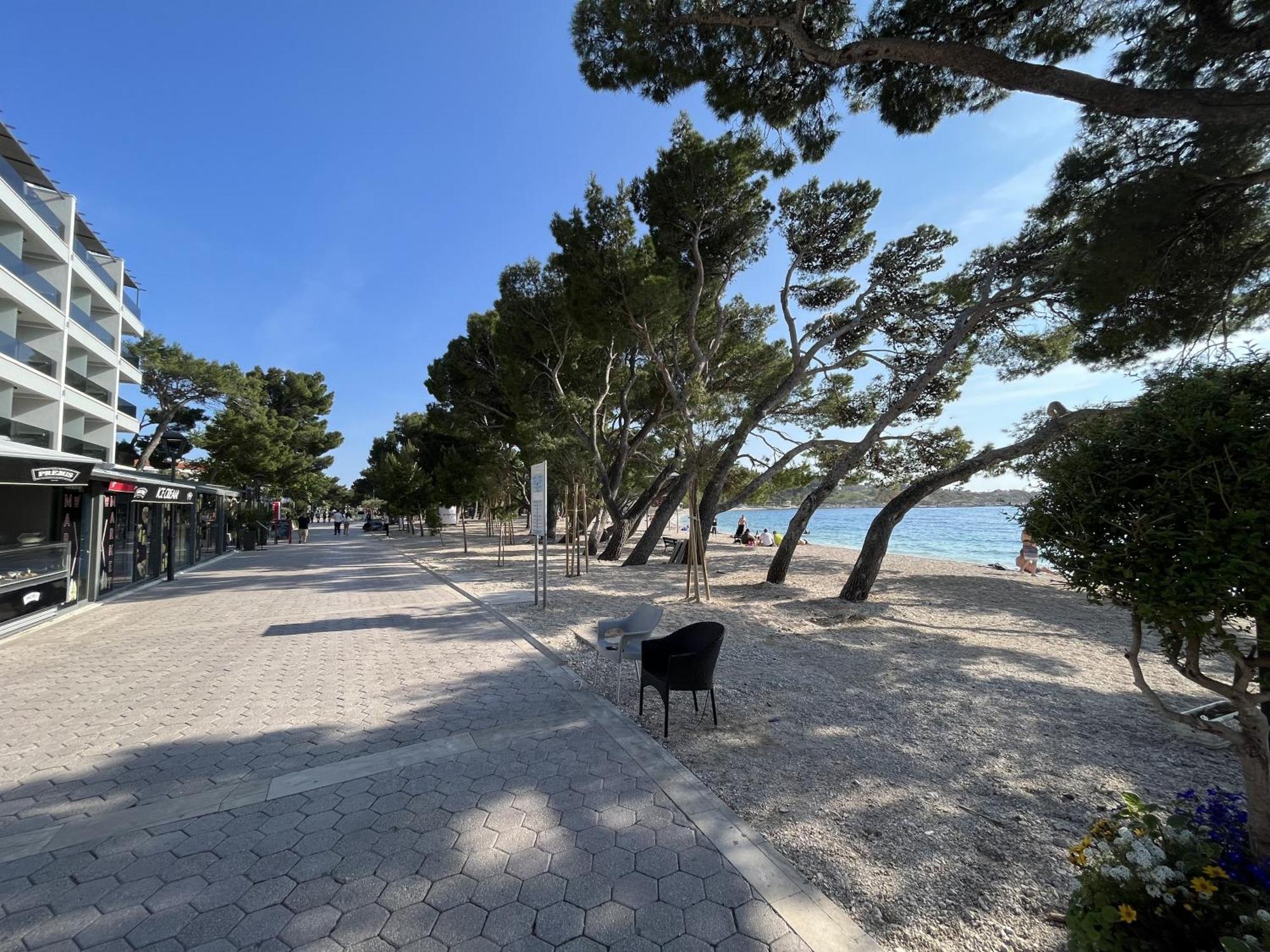 Apartments Diana Makarska Bagian luar foto
