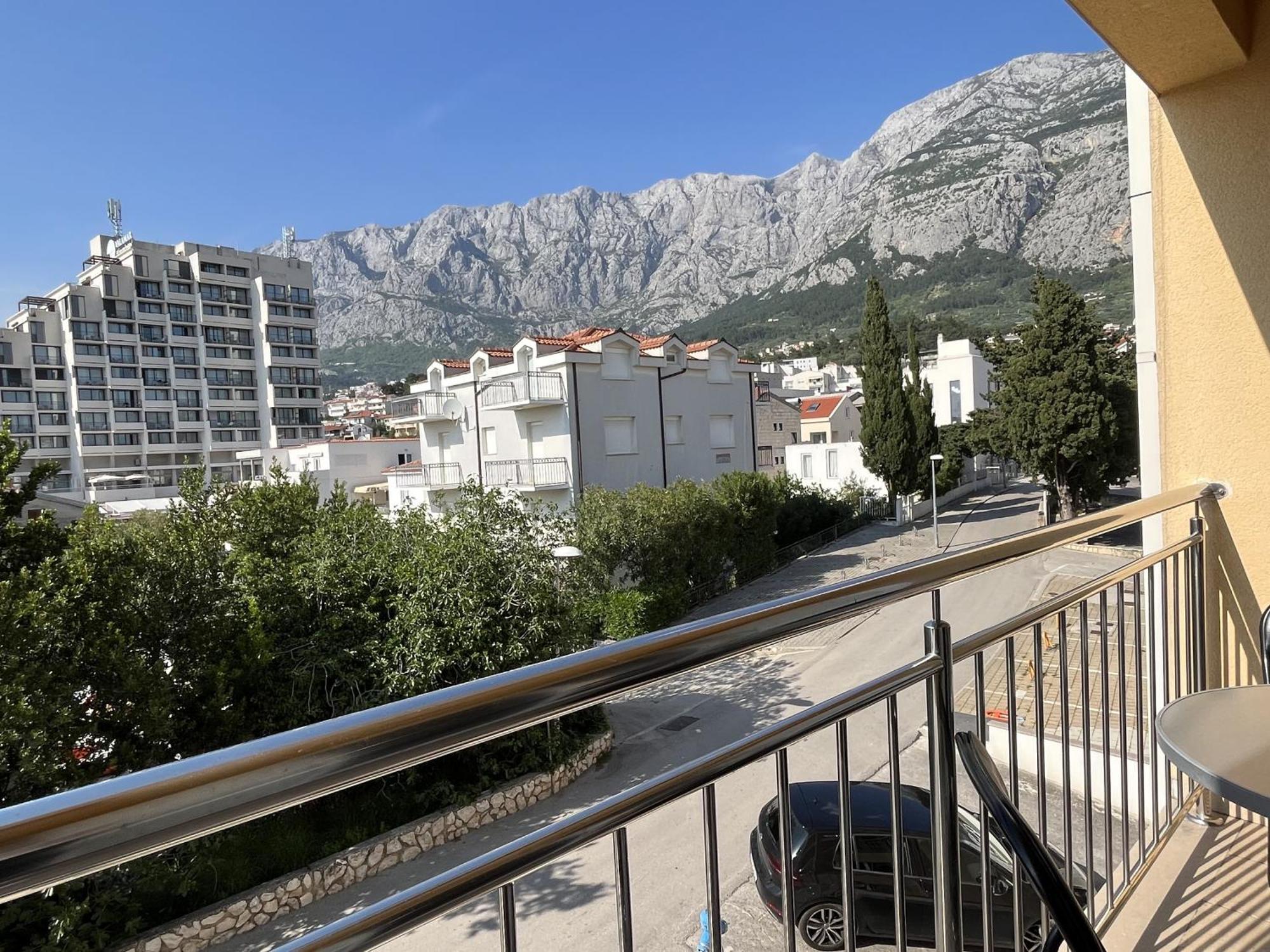Apartments Diana Makarska Bagian luar foto